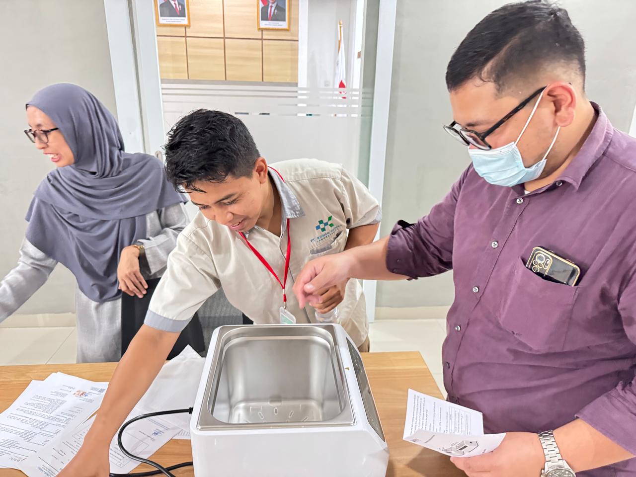 Installasi dan training alat di BRIN